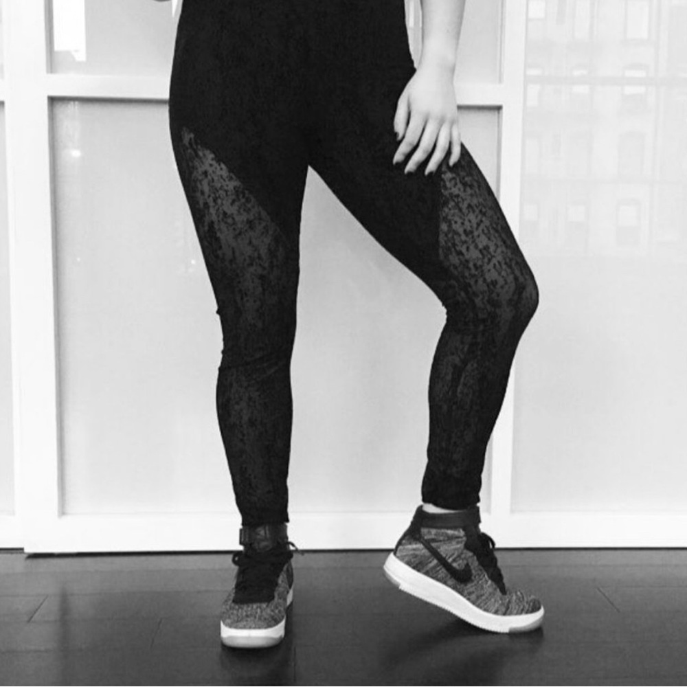 NWT RARE Lululemon The Lab Flocked Legging brushed velvet sheer leg, US 6